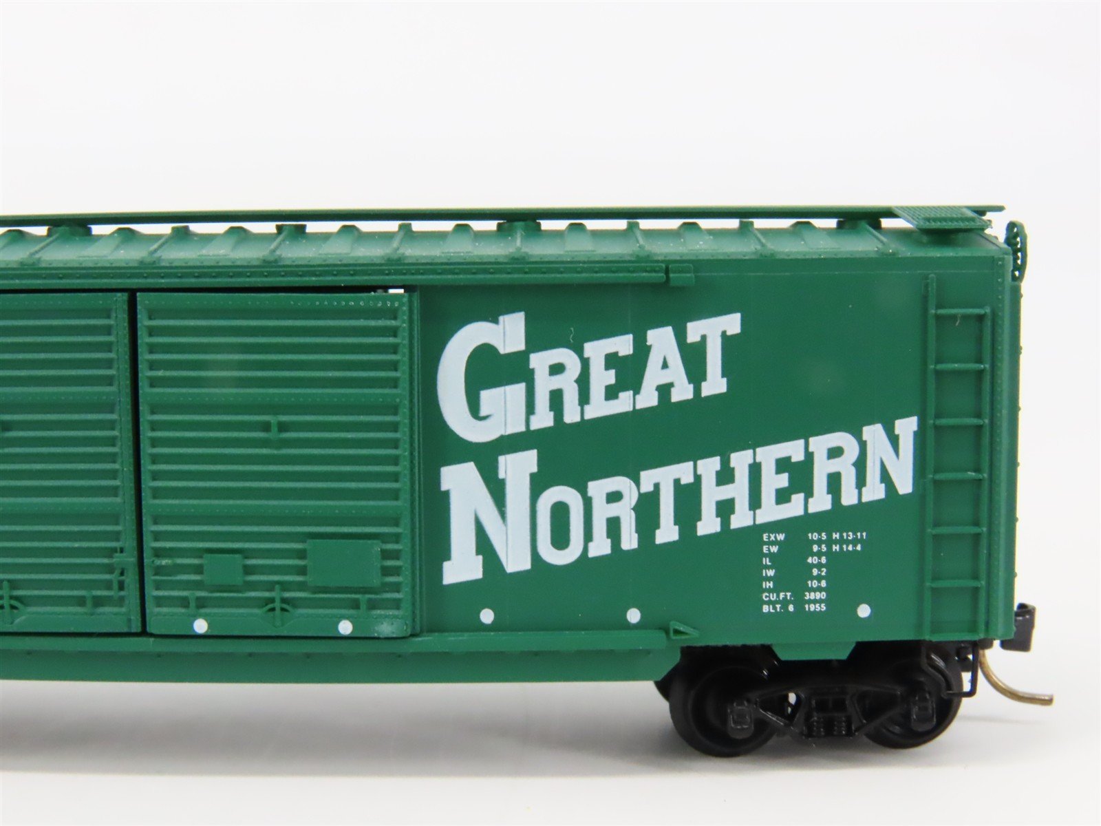 N Scale Micro-Trains 23190 GN Great Northern 40' Double Door Box Car 3336 RTR