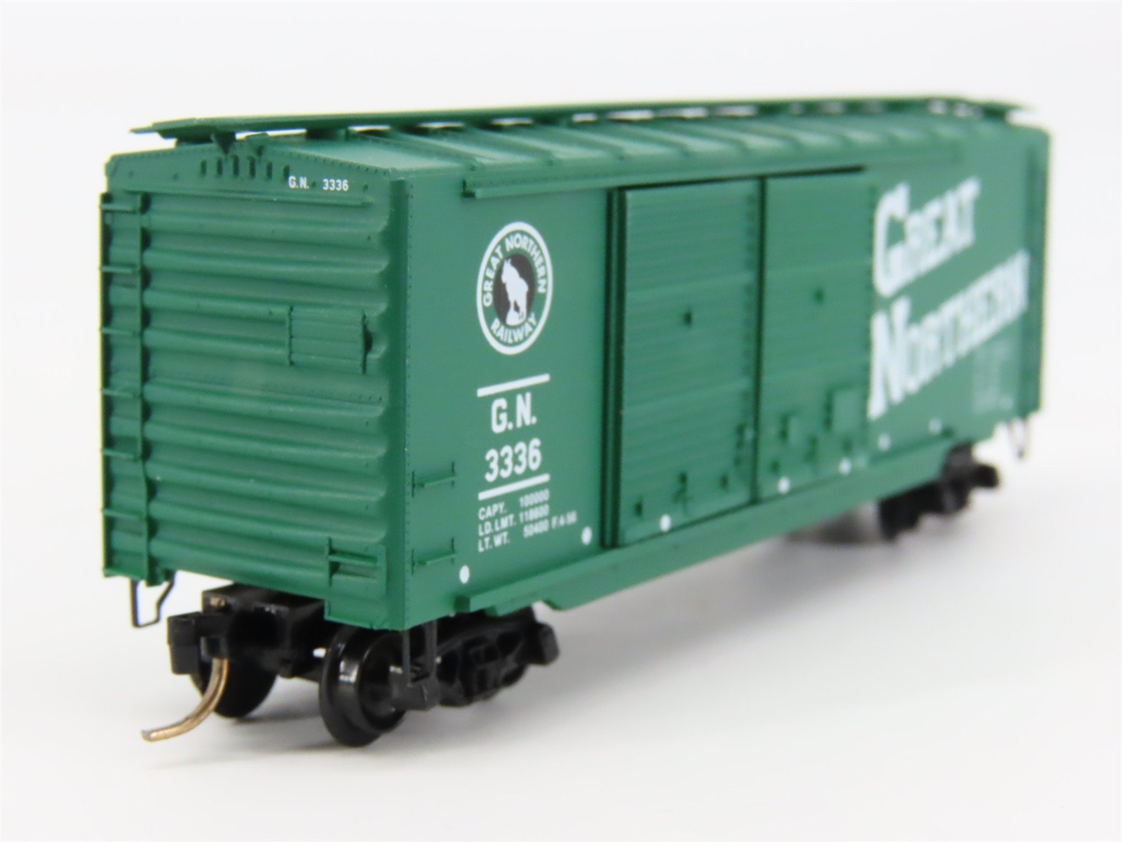 N Scale Micro-Trains 23190 GN Great Northern 40' Double Door Box Car 3336 RTR