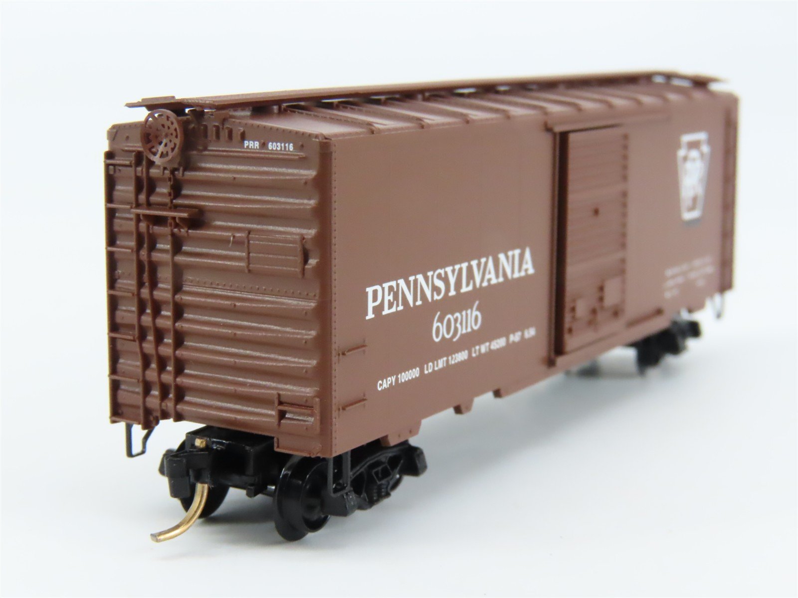 N Scale Micro-Trains 20780 PRR Pennsylvania 40' Box Car 603116 RTR