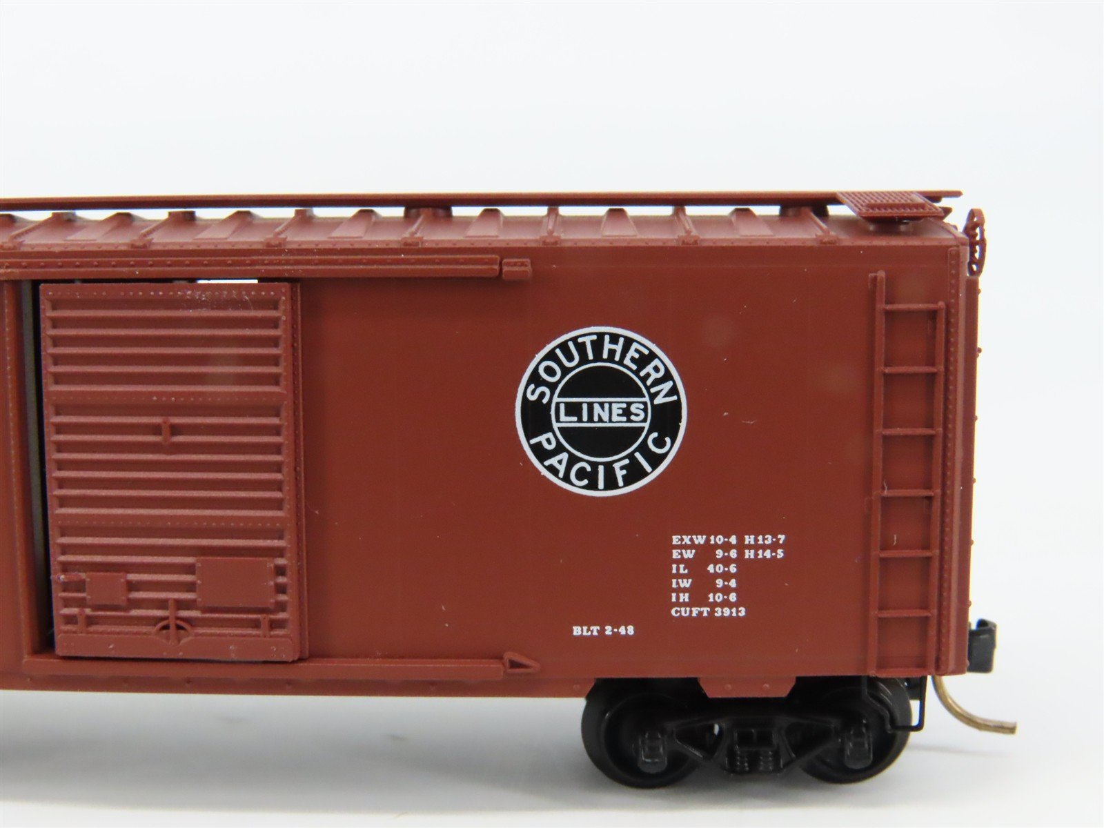 N Scale Micro-Trains 20080 SP Southern Pacific 40' Box Car 105047 RTR
