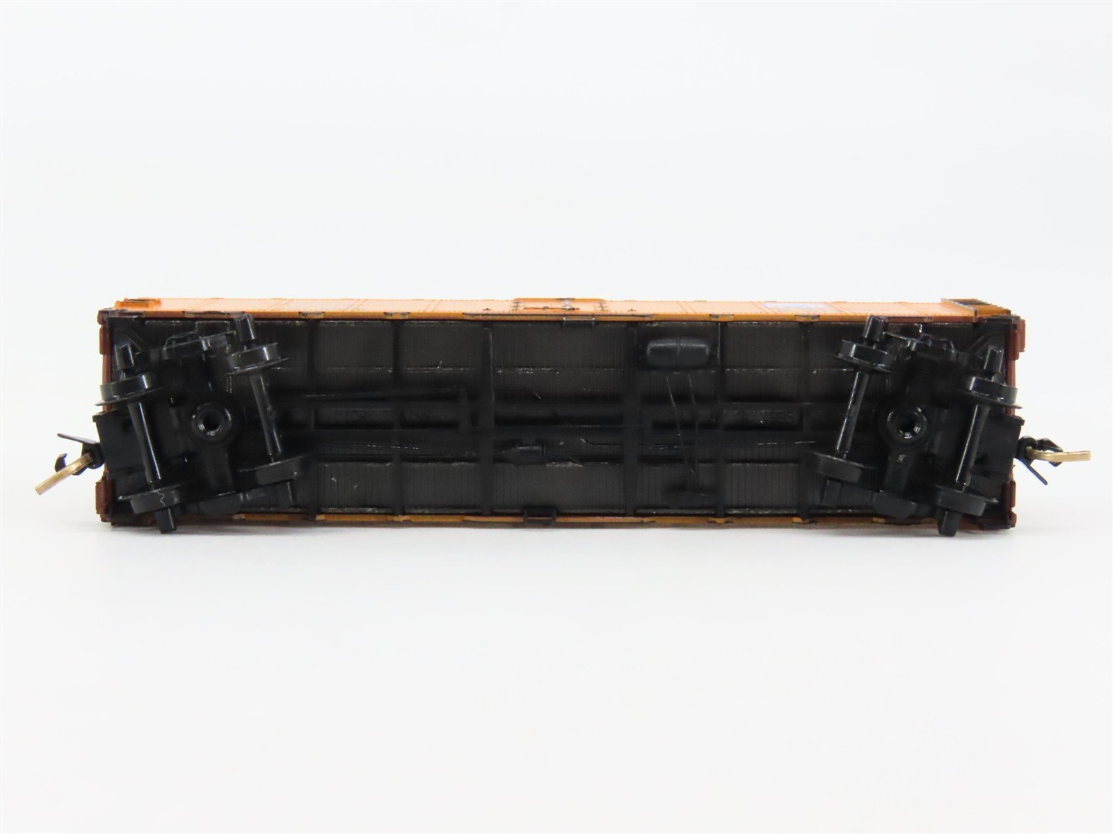 N Scale Micro-Trains 59010 PFE Pacific Fruit Express 40' Ice Reefer 40400 RTR