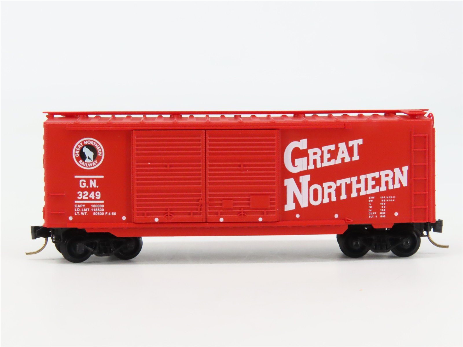 N Scale Micro-Trains 23200 GN Great Northern 40' Double Door Box Car 3249 RTR