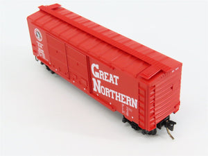N Scale Micro-Trains 23200 GN Great Northern 40' Double Door Box Car 3249 RTR