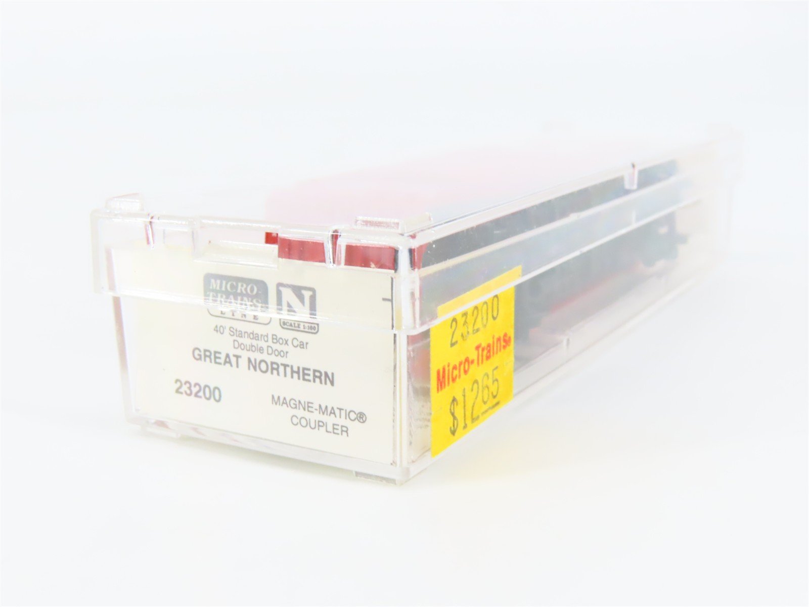 N Scale Micro-Trains 23200 GN Great Northern 40' Double Door Box Car 3249 RTR