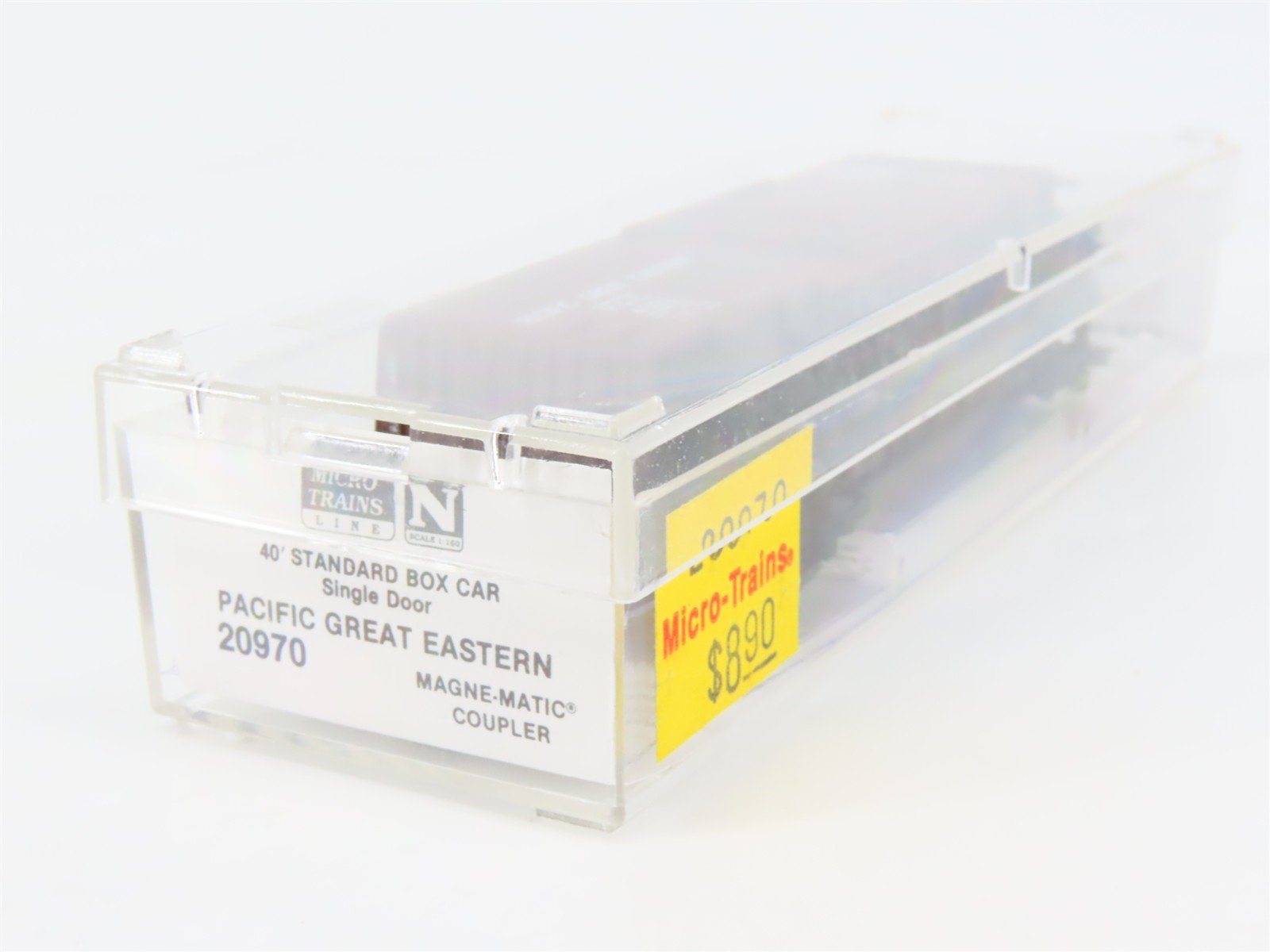 N Scale Micro-Trains 20970 PGE Pacific Great Eastern 40' Box Car 4022 RTR