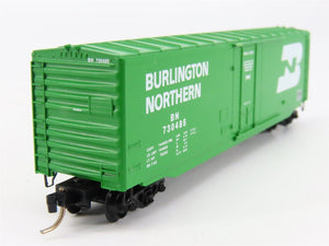 N Scale Micro-Trains 38200 BN Burlington Northern 50' Plug Door Box Car RTR