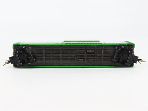 N Scale Micro-Trains 38200 BN Burlington Northern 50' Plug Door Box Car RTR