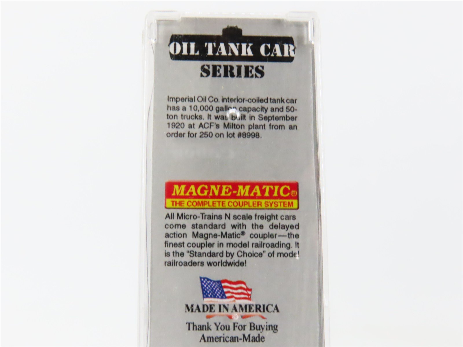 N Scale Micro-Trains 06500770 Imperial Oil Limited 39' Single Dome Tank Car RTR