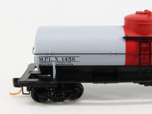 N Scale Micro-Trains 06500840 Mexican Petroleum Co. 39' Single Dome Tank Car RTR