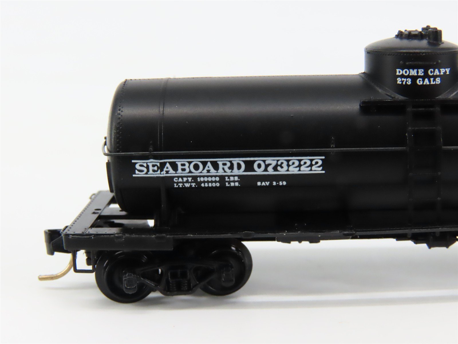 N Scale Micro-Trains 65360 SAL Seaboard 39' Single Dome Tank Car 073222 RTR