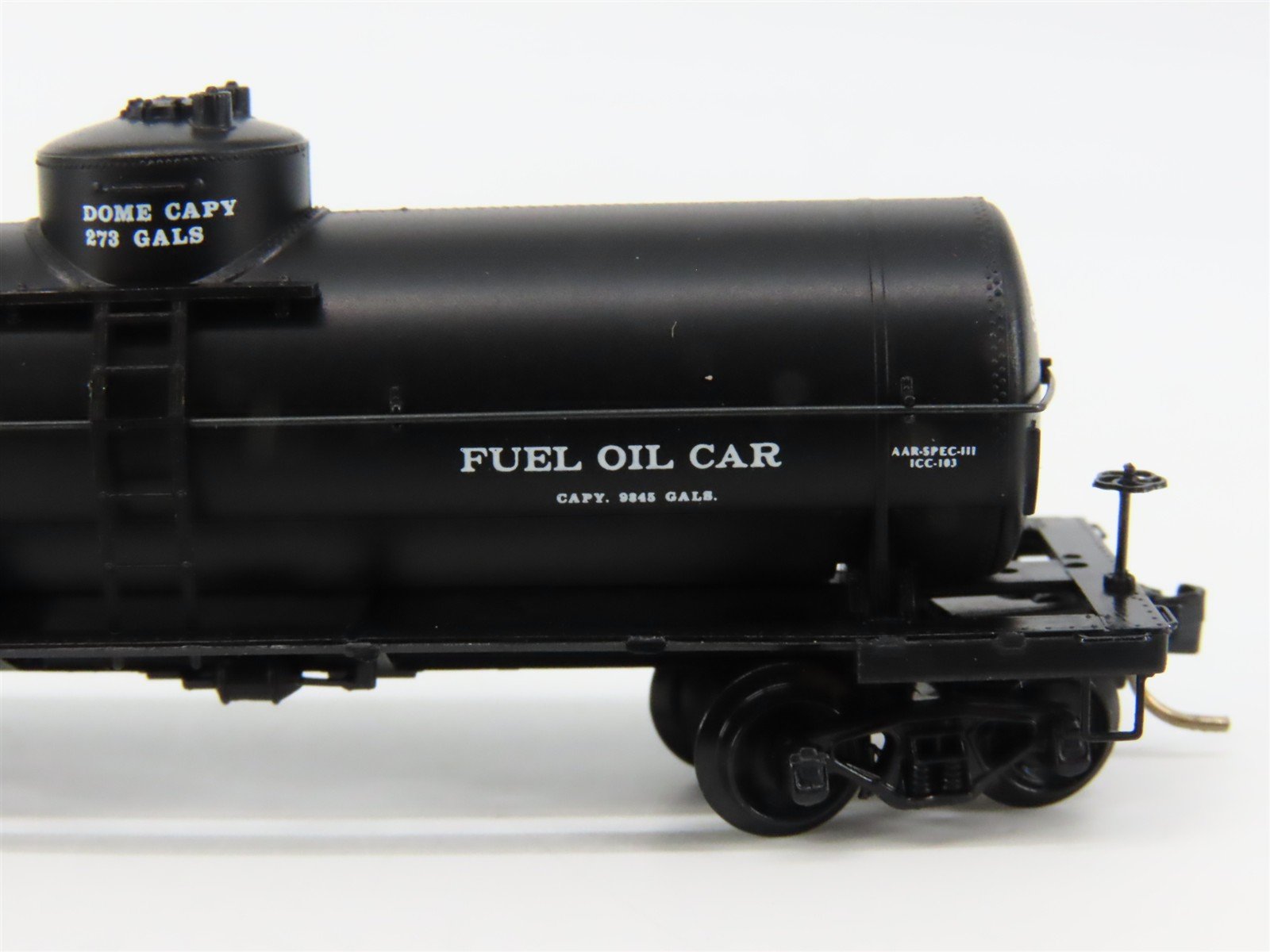 N Scale Micro-Trains 65360 SAL Seaboard 39' Single Dome Tank Car 073222 RTR
