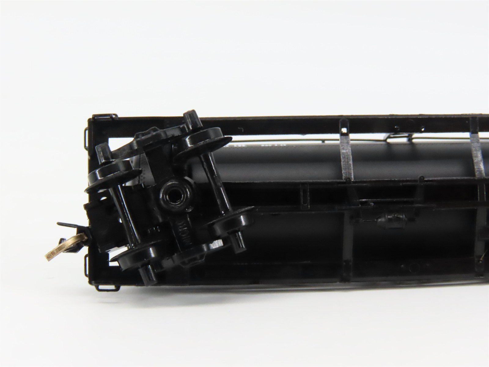 N Scale Micro-Trains 65360 SAL Seaboard 39' Single Dome Tank Car 073222 RTR