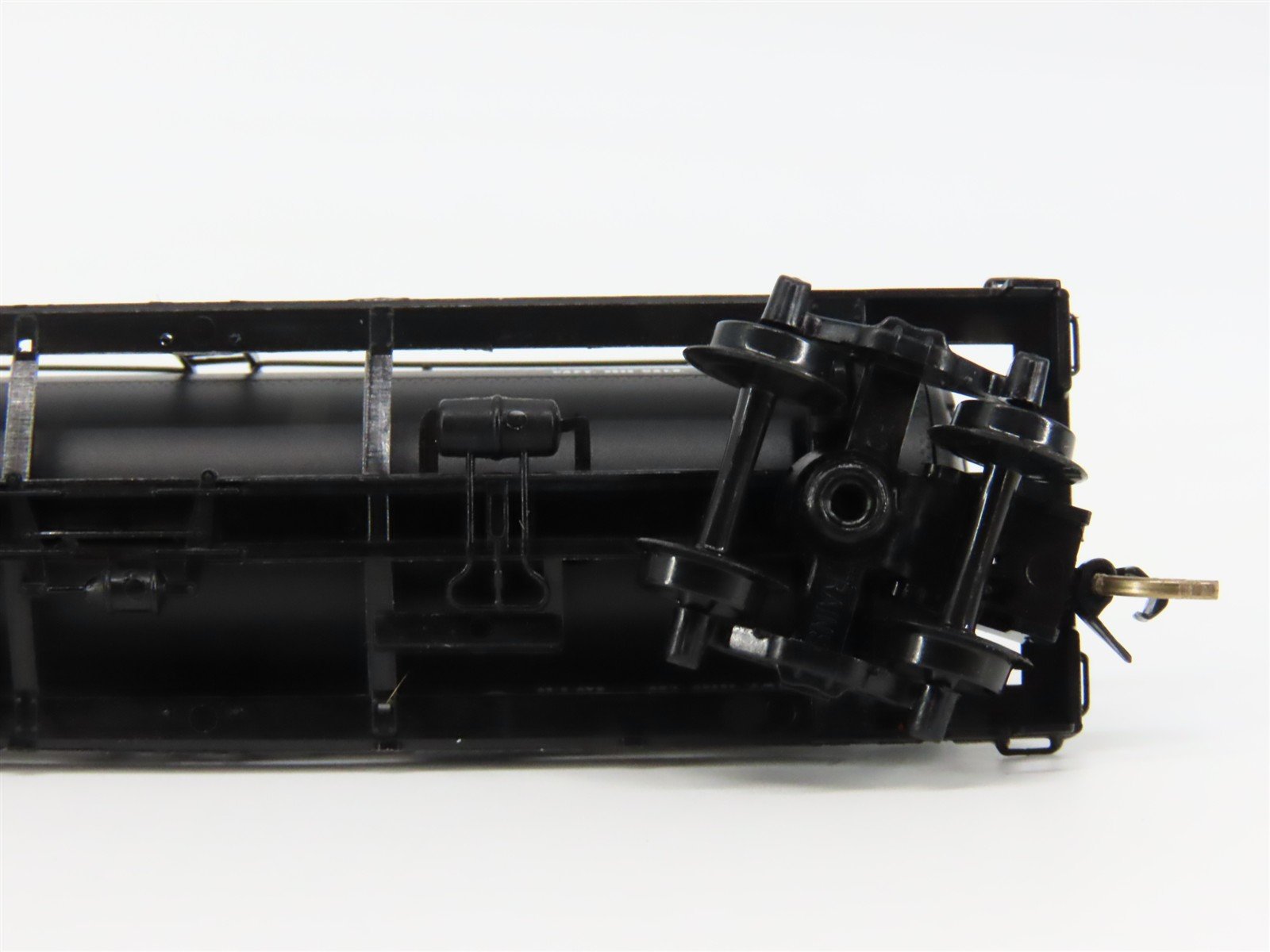N Scale Micro-Trains 65360 SAL Seaboard 39' Single Dome Tank Car 073222 RTR