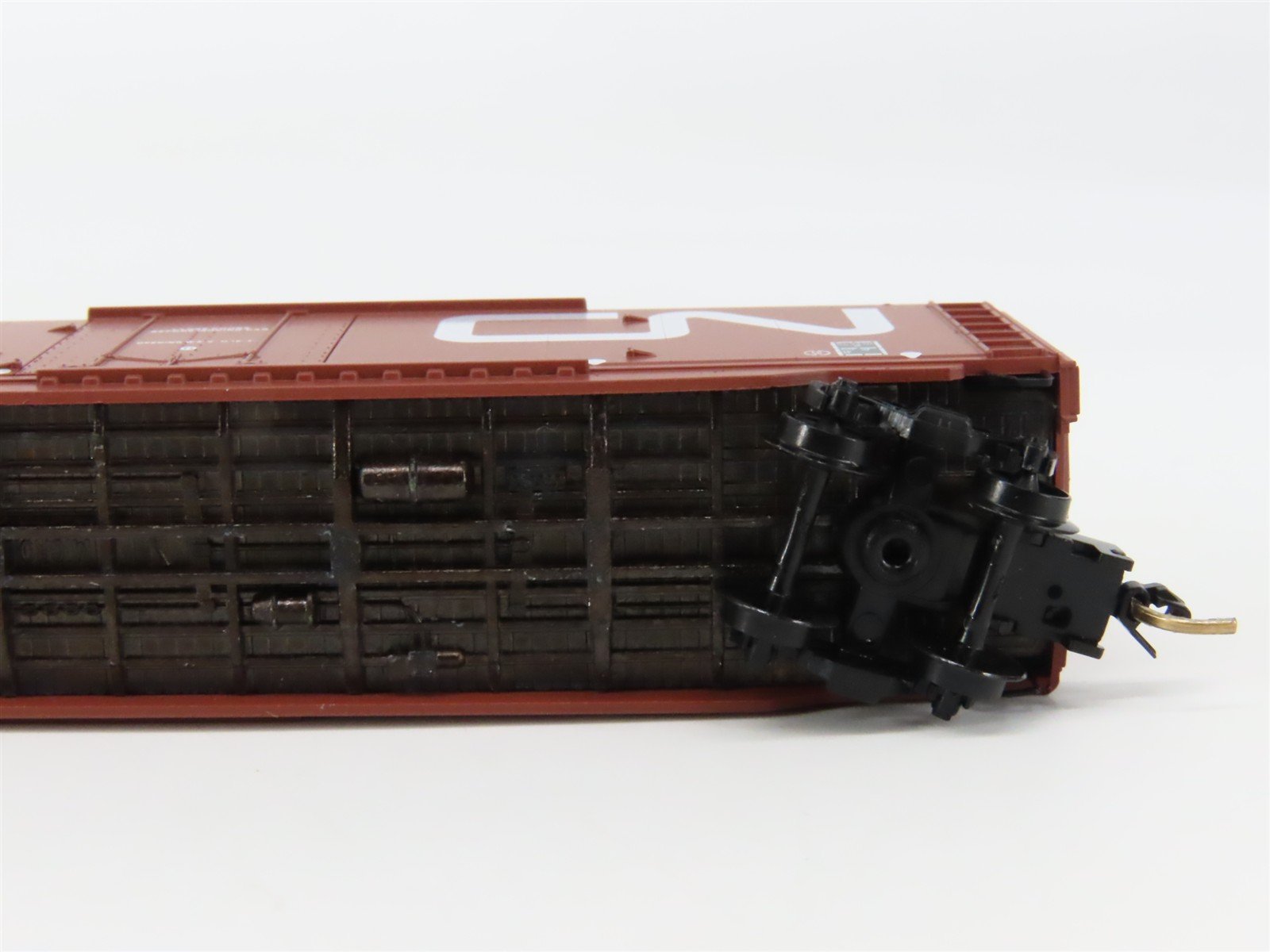 N Scale Micro-Trains 38190 CN Canadian National 50' Box Car 401265 RTR