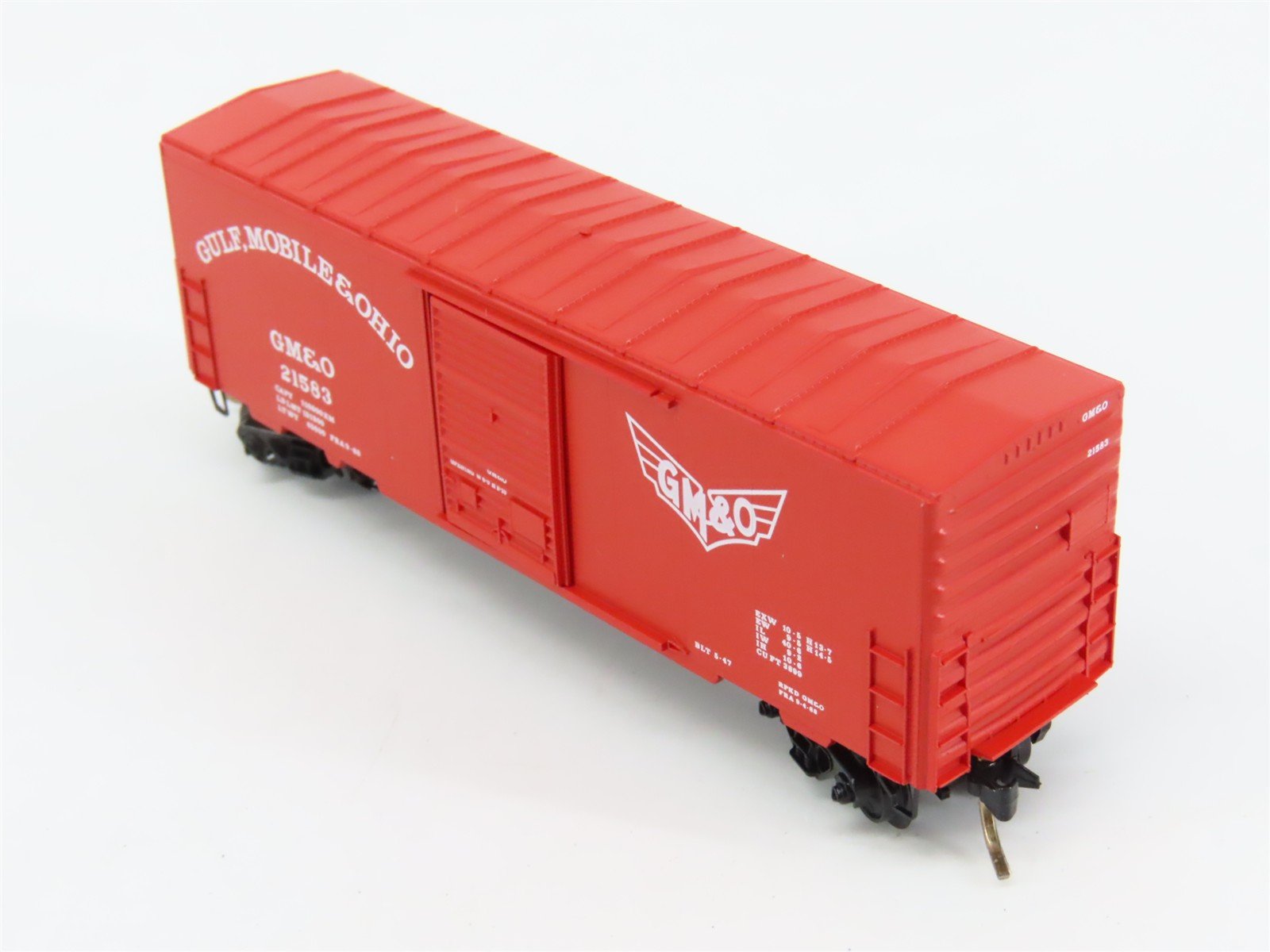 N Scale Micro-Trains 24240 GMO Gulf, Mobile & Ohio 40' Box Car 21583 RTR