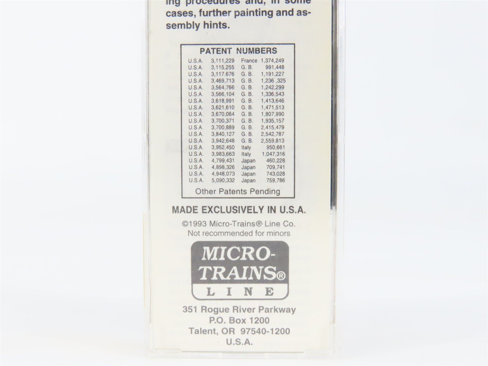 N Scale Micro-Trains 92010 GTW Grand Trunk Western 2-Bay Covered Hopper RTR