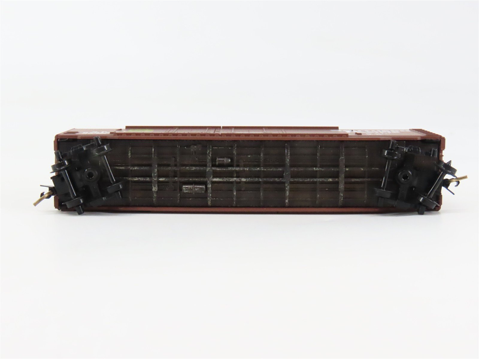 N Scale Micro-Trains 36040 SP Southern Pacific 50' Box Car 670120 RTR