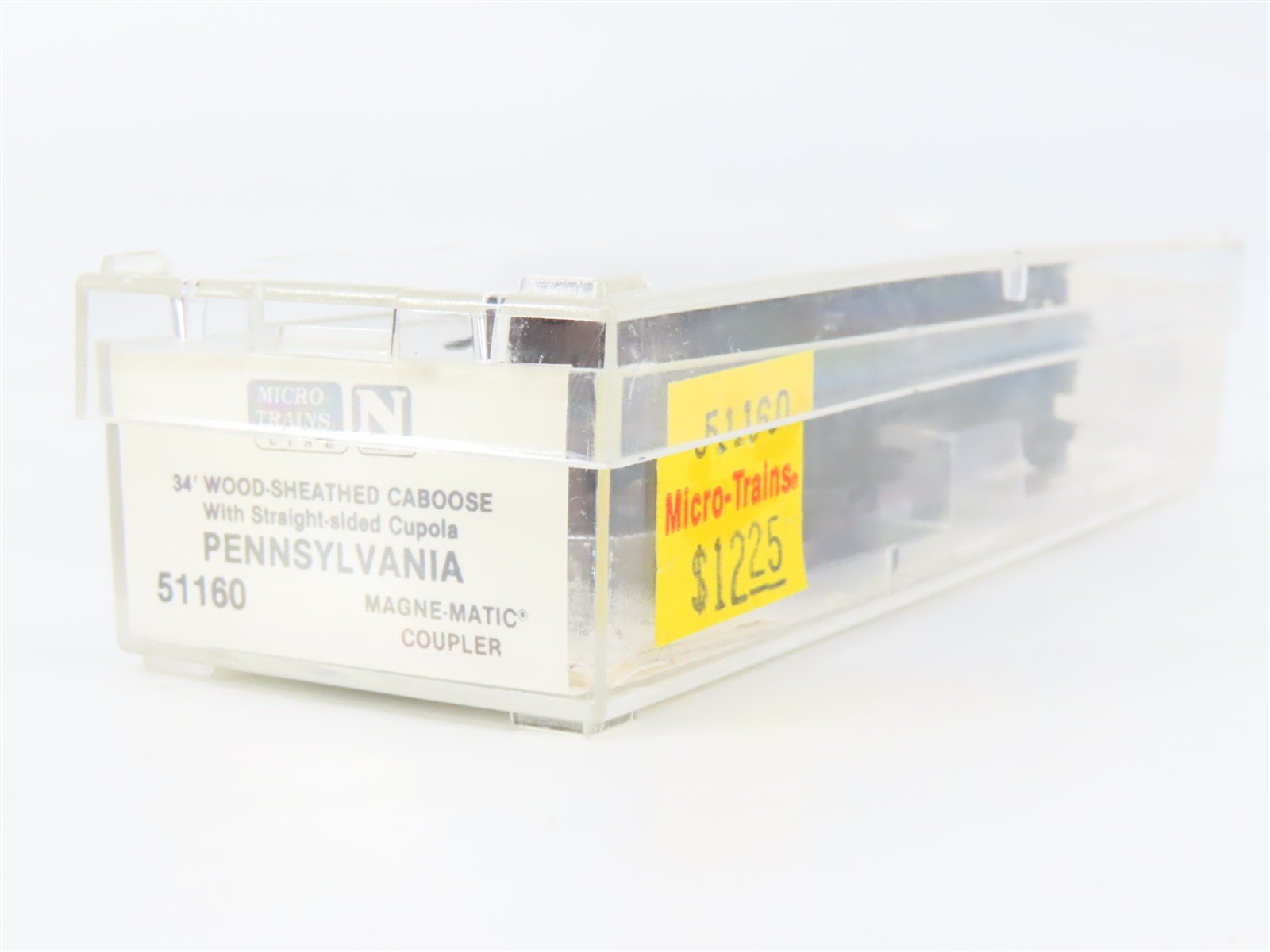 N Scale Micro-Trains 51160 PRR Pennsylvania 34' Wood-Sheathed Caboose 981678 RTR