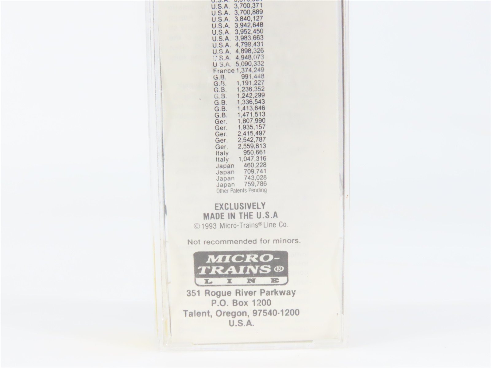 N Scale Micro-Trains 23020 SP Southern Pacific 40' Double Door Box Car 66375 RTR