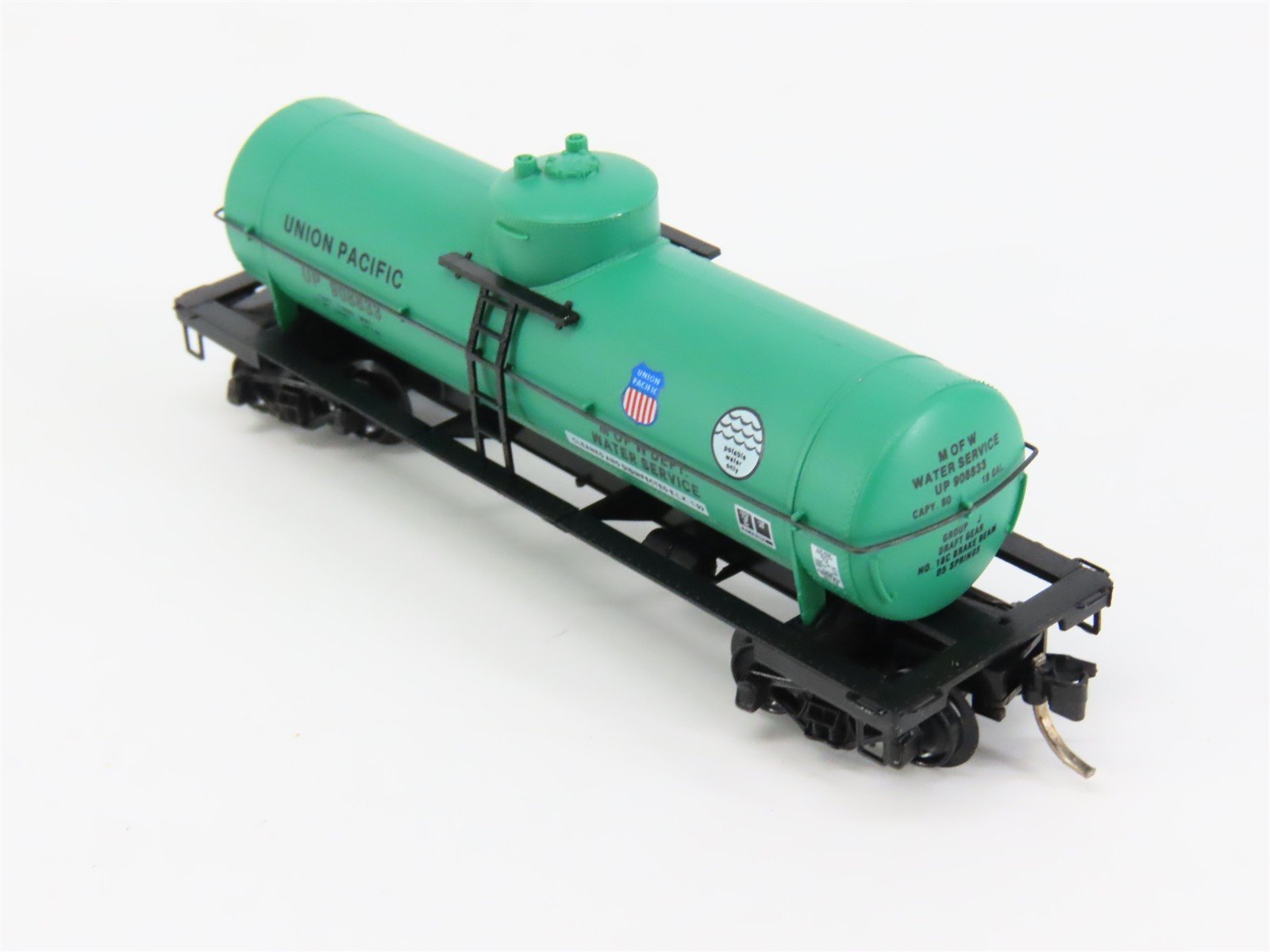 N Scale Micro-Trains 65340 UP Union Pacific 39' Single Dome Tank Car 908833 RTR