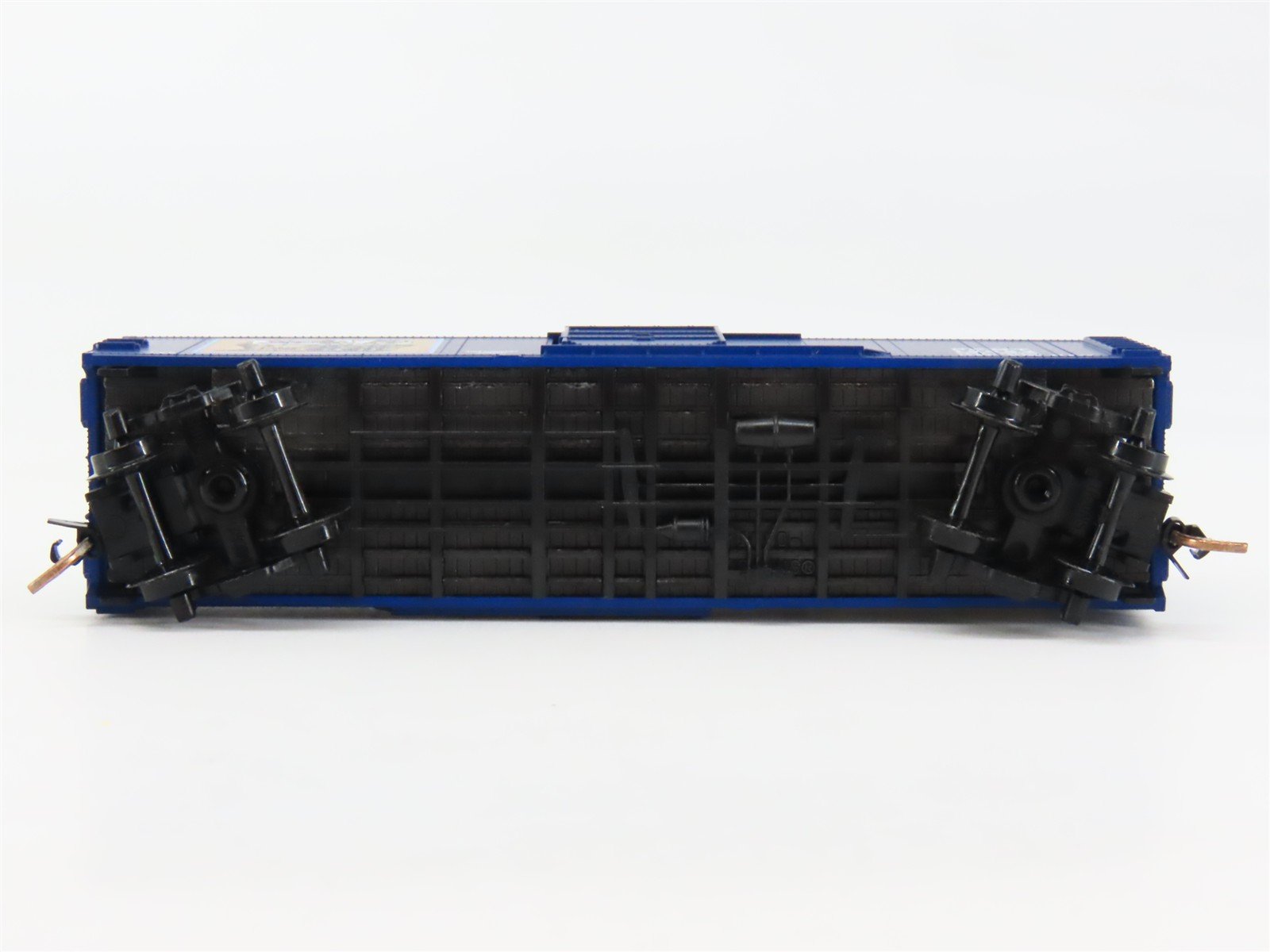 N Scale Micro-Trains 120220 PCMT Pepsi-Cola 40' Box Car 12024 RTR