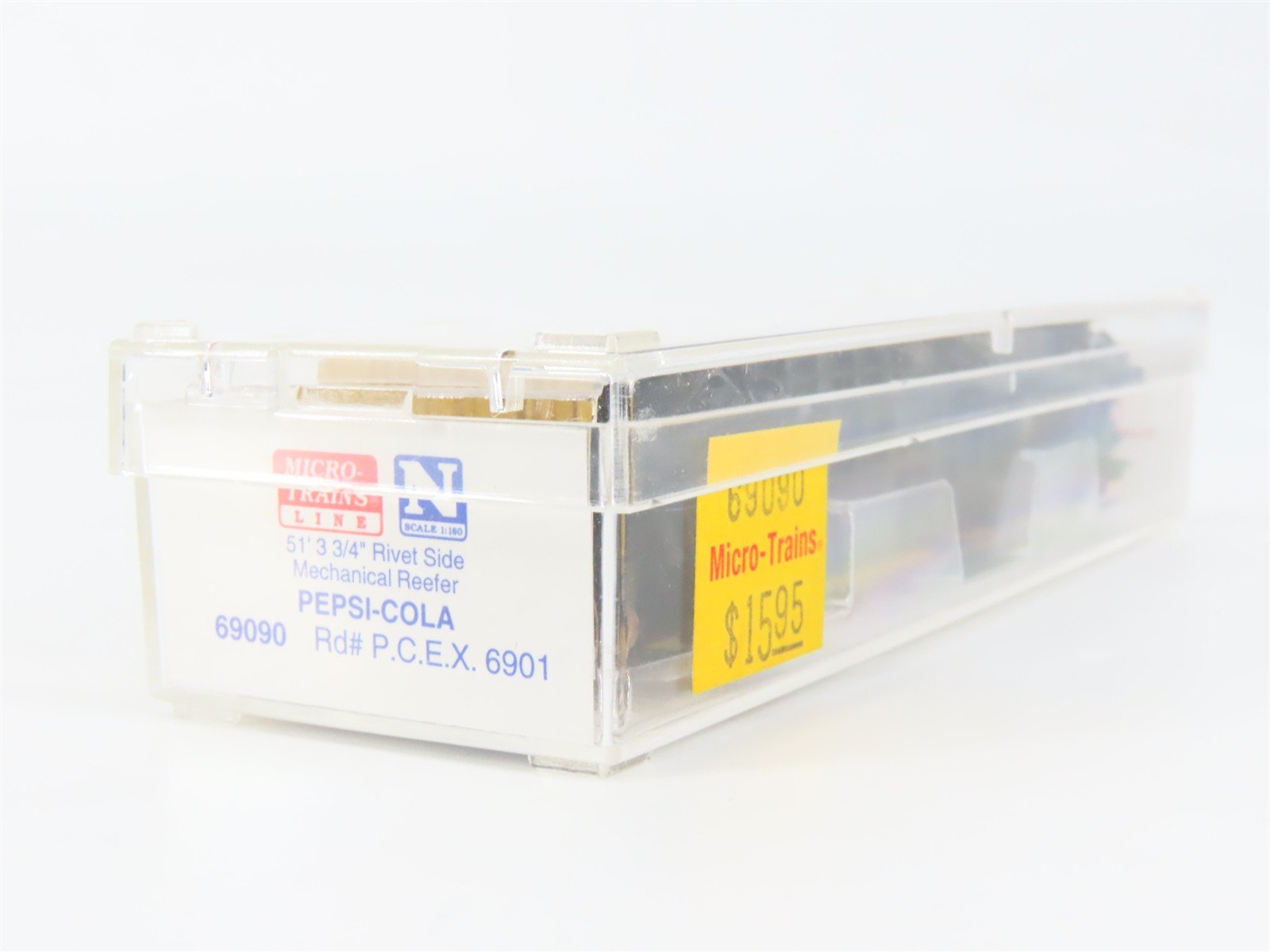 N Scale Micro-Trains 69090 PCEX Pepsi-Cola 51' Reefer 6901 RTR