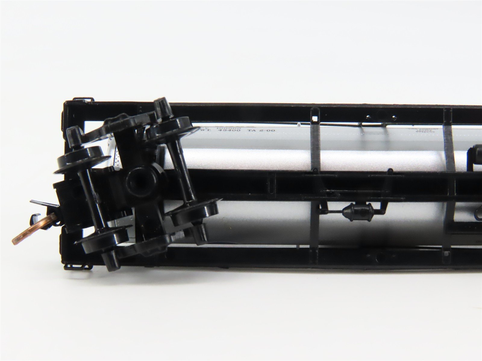 N Scale Micro-Trains 65450 PC Pepsi-Cola 39' Tank Car 6508 RTR