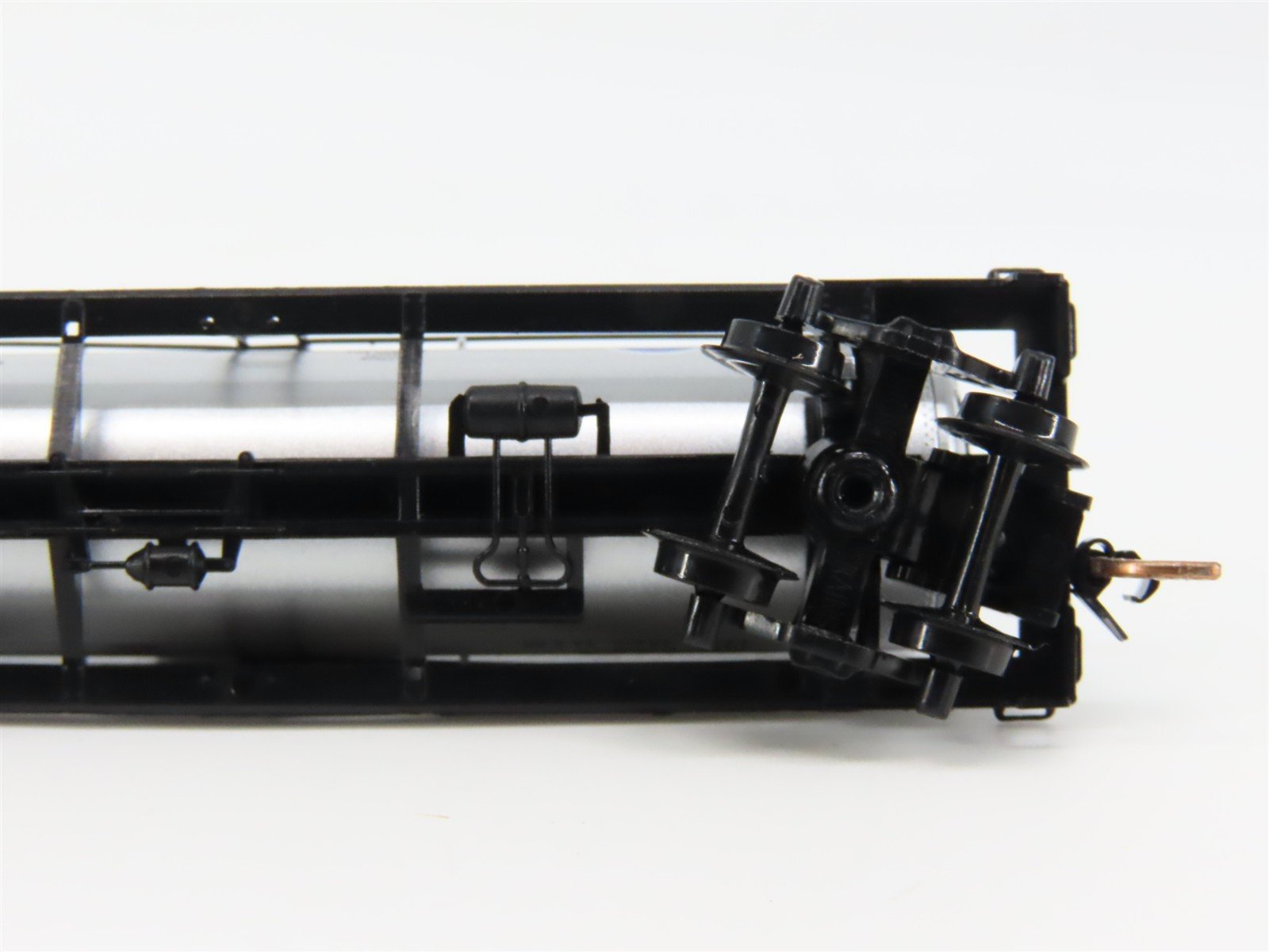 N Scale Micro-Trains 65450 PC Pepsi-Cola 39' Tank Car 6508 RTR