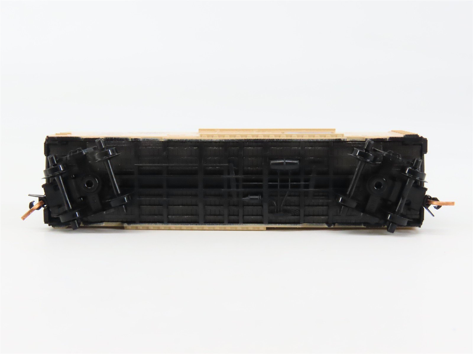 N Scale Micro-Trains 21480 SBX Smokey Bear 40' Plug Door Box Car 1944 RTR