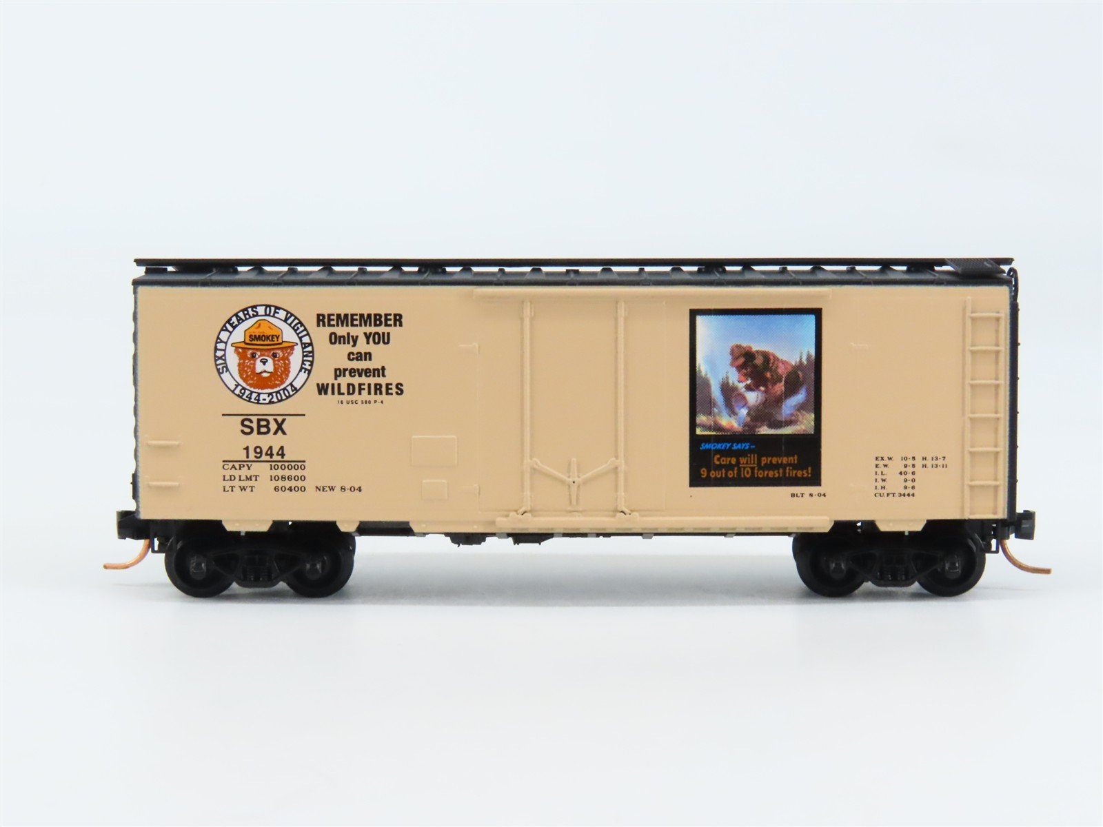 N Scale Micro-Trains 21480 SBX Smokey Bear 40' Box Car 1944 RTR