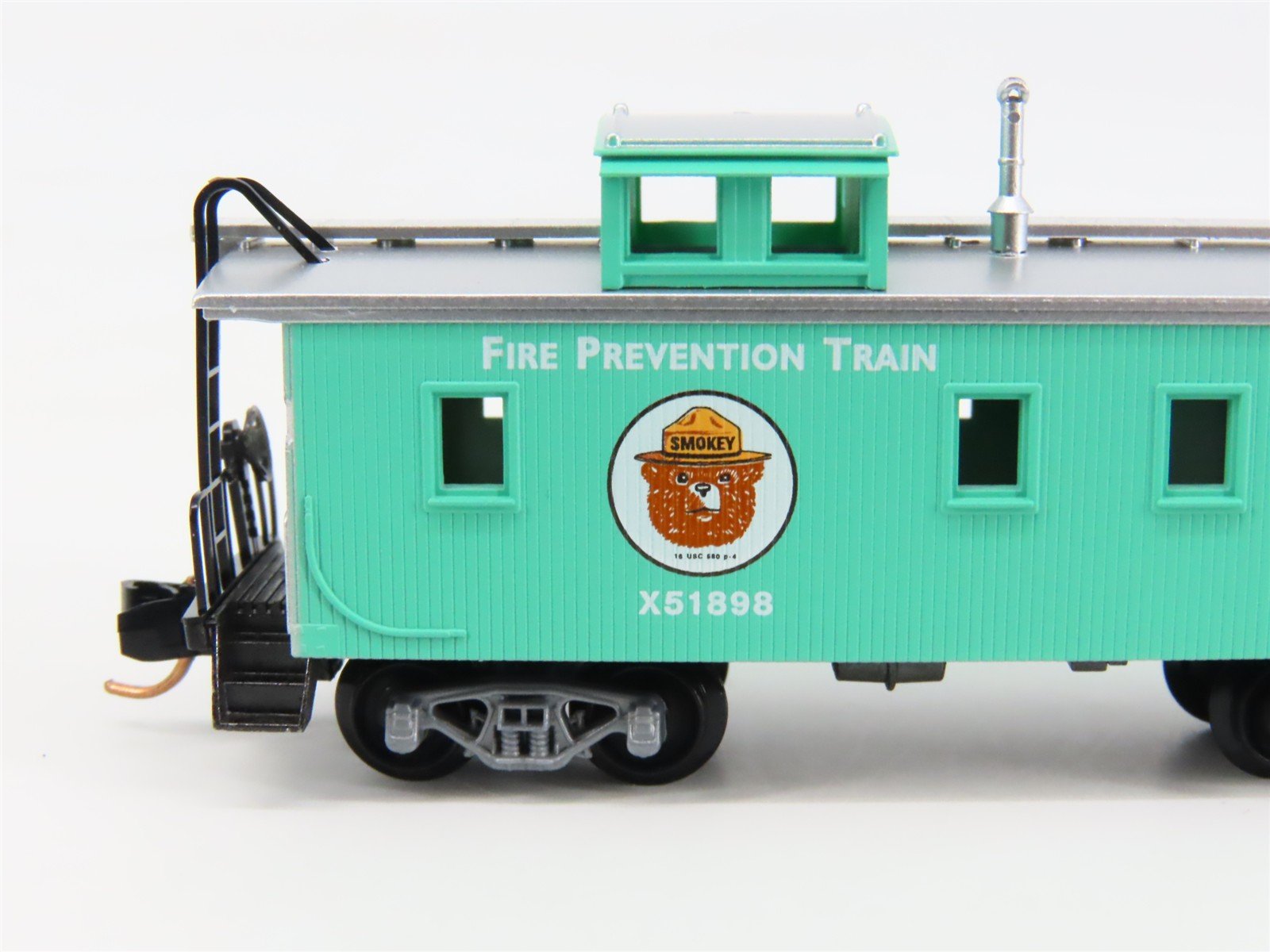 N Scale Micro-Trains 51210 34' Wood Sheathed Caboose RTR