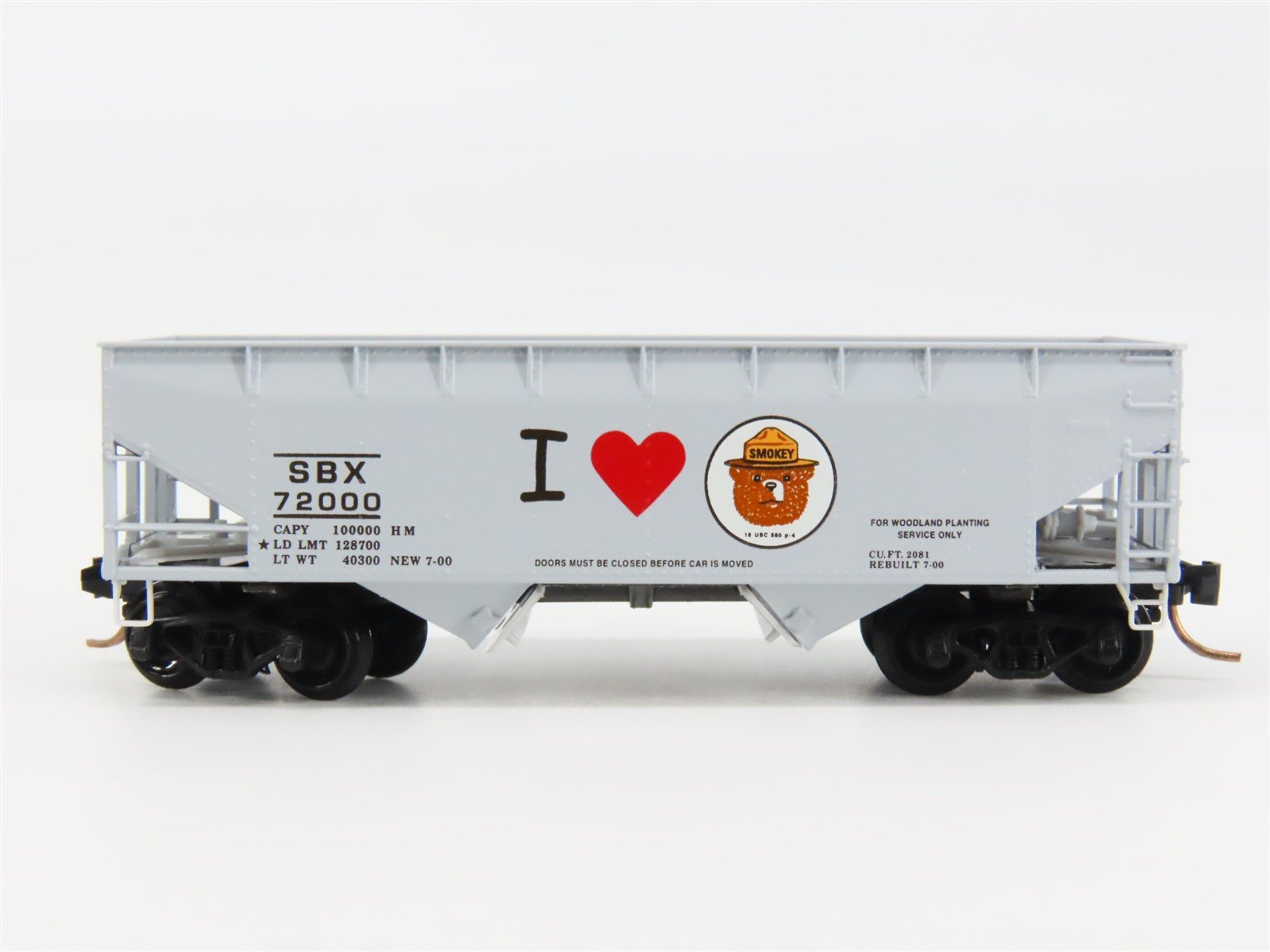 N Scale Micro-Trains 55450 SBX Smokey Bear 33' 2-Bay Hopper 72000 RTR