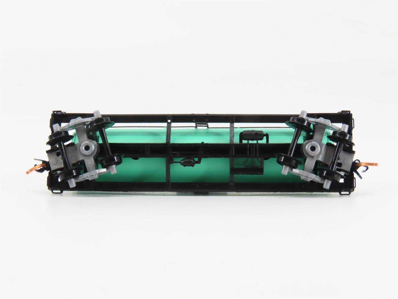 N Scale Micro-Trains 65540 FP Smokey Bear 39' Tank Car X101259 RTR