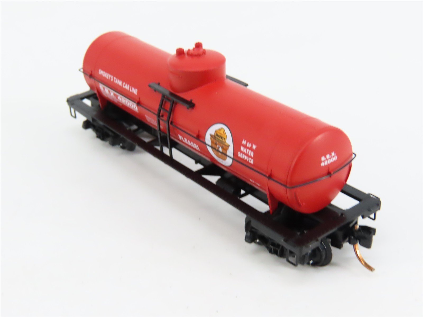 N Scale Micro-Trains 65460 SBX Smokey Bear 39' Single Dome Tank Car 42000 RTR
