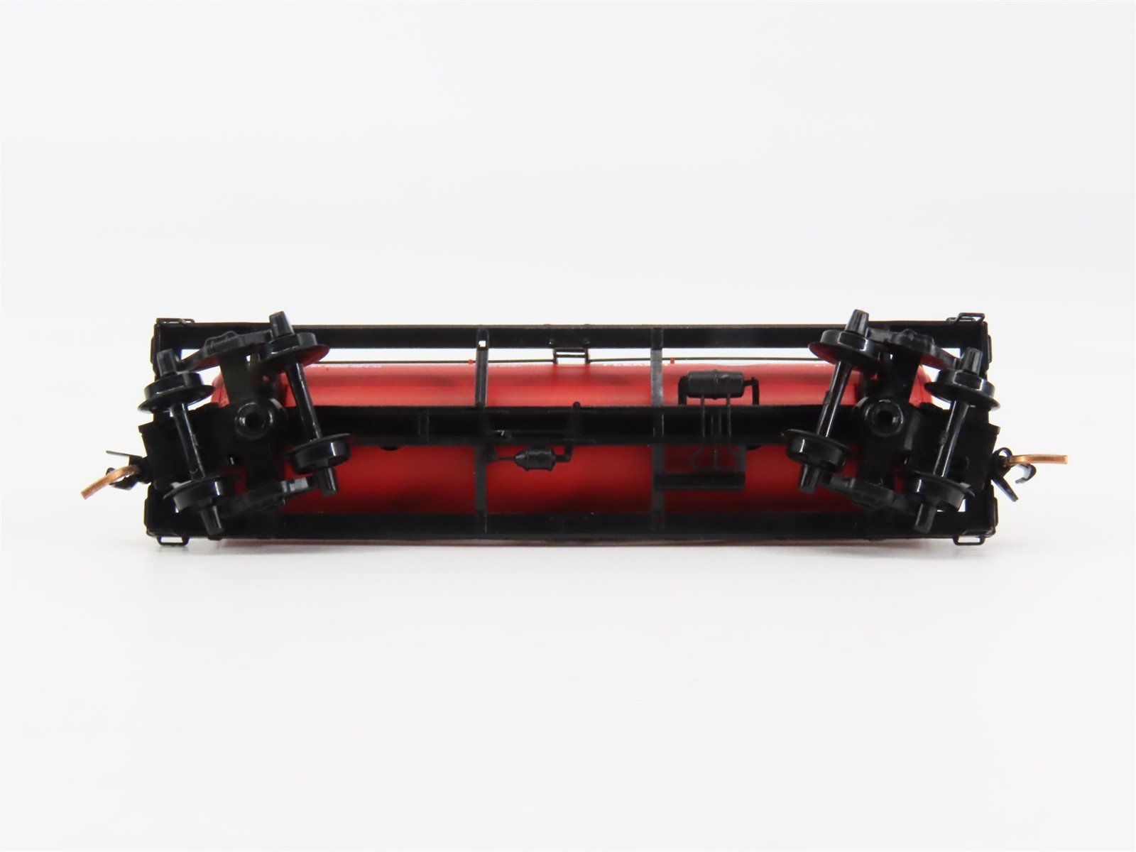 N Scale Micro-Trains 65460 SBX Smokey Bear 39' Single Dome Tank Car 42000 RTR