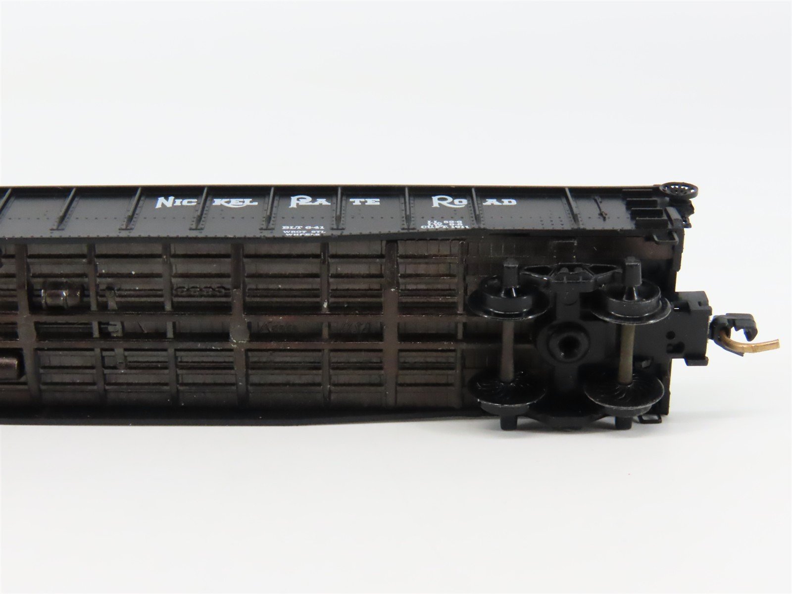 N Scale Micro-Trains 46160 NKP Nickel Plate Road 50' Fishbelly Side Gondola RTR