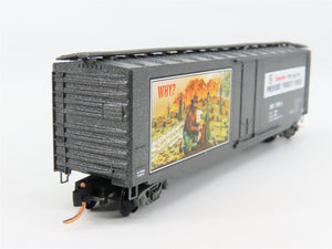 N Scale Micro-Trains 03200402 SBX Smokey Bear 50' Plug Door Box Car 1959 A RTR