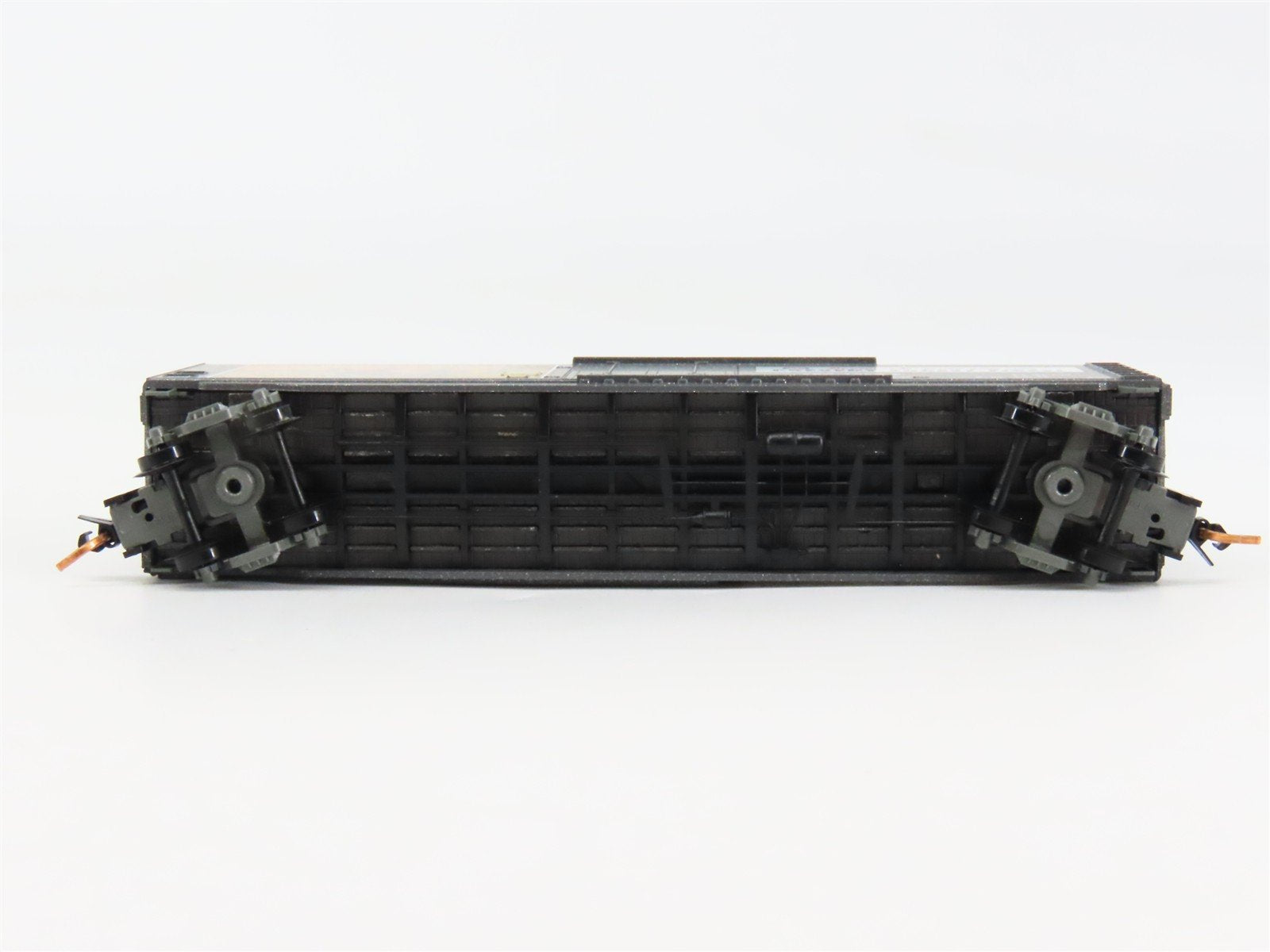 N Scale Micro-Trains 03200402 SBX Smokey Bear 50' Plug Door Box Car 1959 A RTR