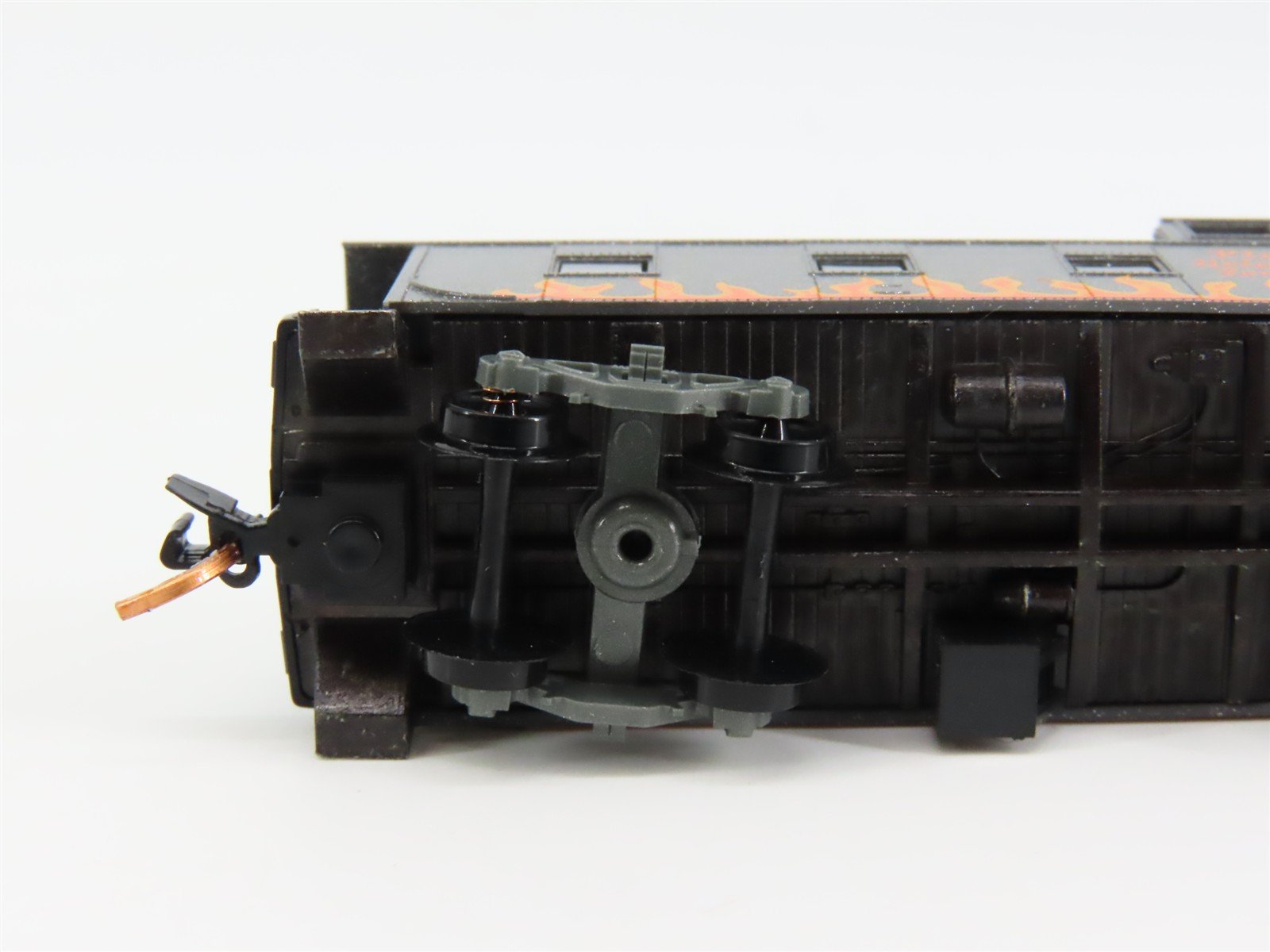 N Scale Micro-Trains 10000260 36' Offset Cupola Caboose RTR