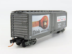 N Scale Micro-Trains 03200405 SBX Smokey Bear 50' Plug Door Box Car 1983 A RTR
