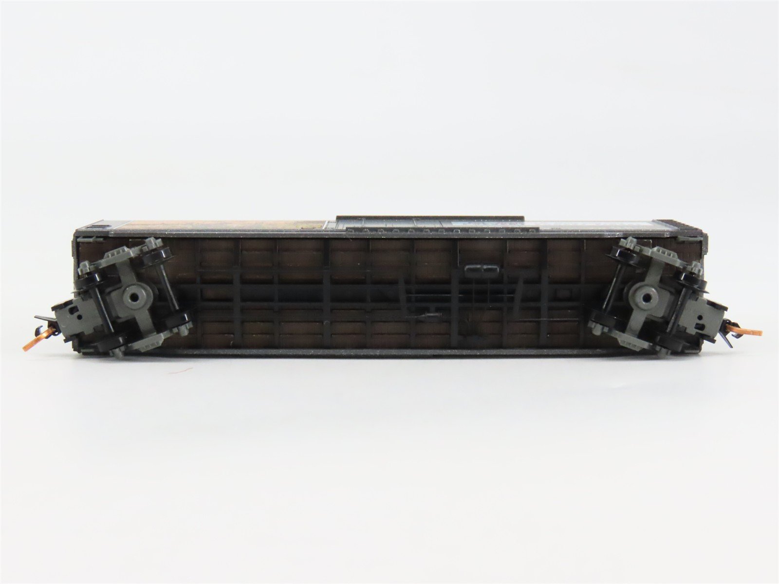 N Scale Micro-Trains 03200402 SBX Smokey Bear 50' Plug Door Box Car 1959 A RTR