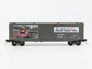 N Scale Micro-Trains 03200404 SBX Smokey Bear 50' Plug Door Box Car 1980 A RTR
