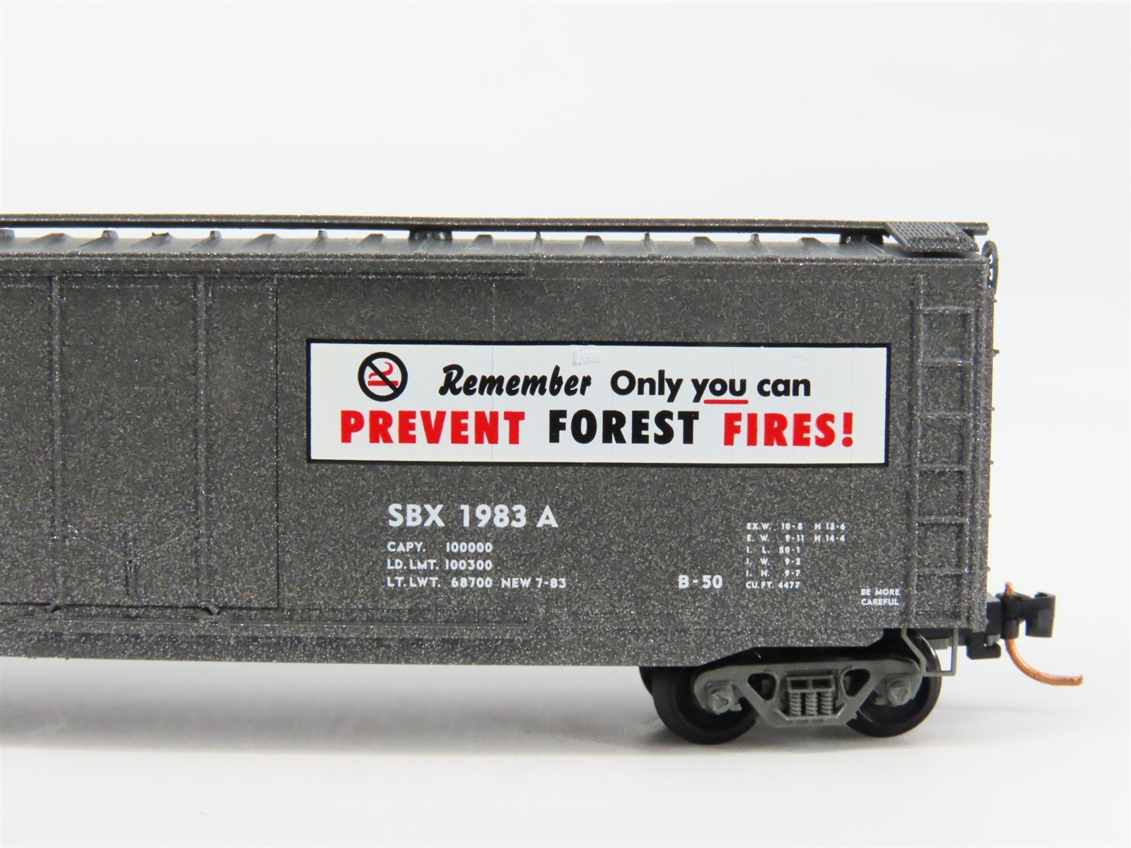 N Scale Micro-Trains 03200405 Smokey Bear Forest Fire Prevention 50' Box Car RTR