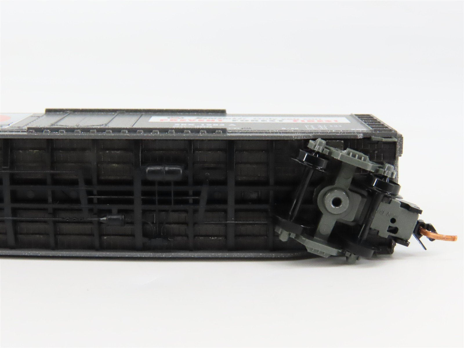 N Scale Micro-Trains 03200405 Smokey Bear Forest Fire Prevention 50' Box Car RTR