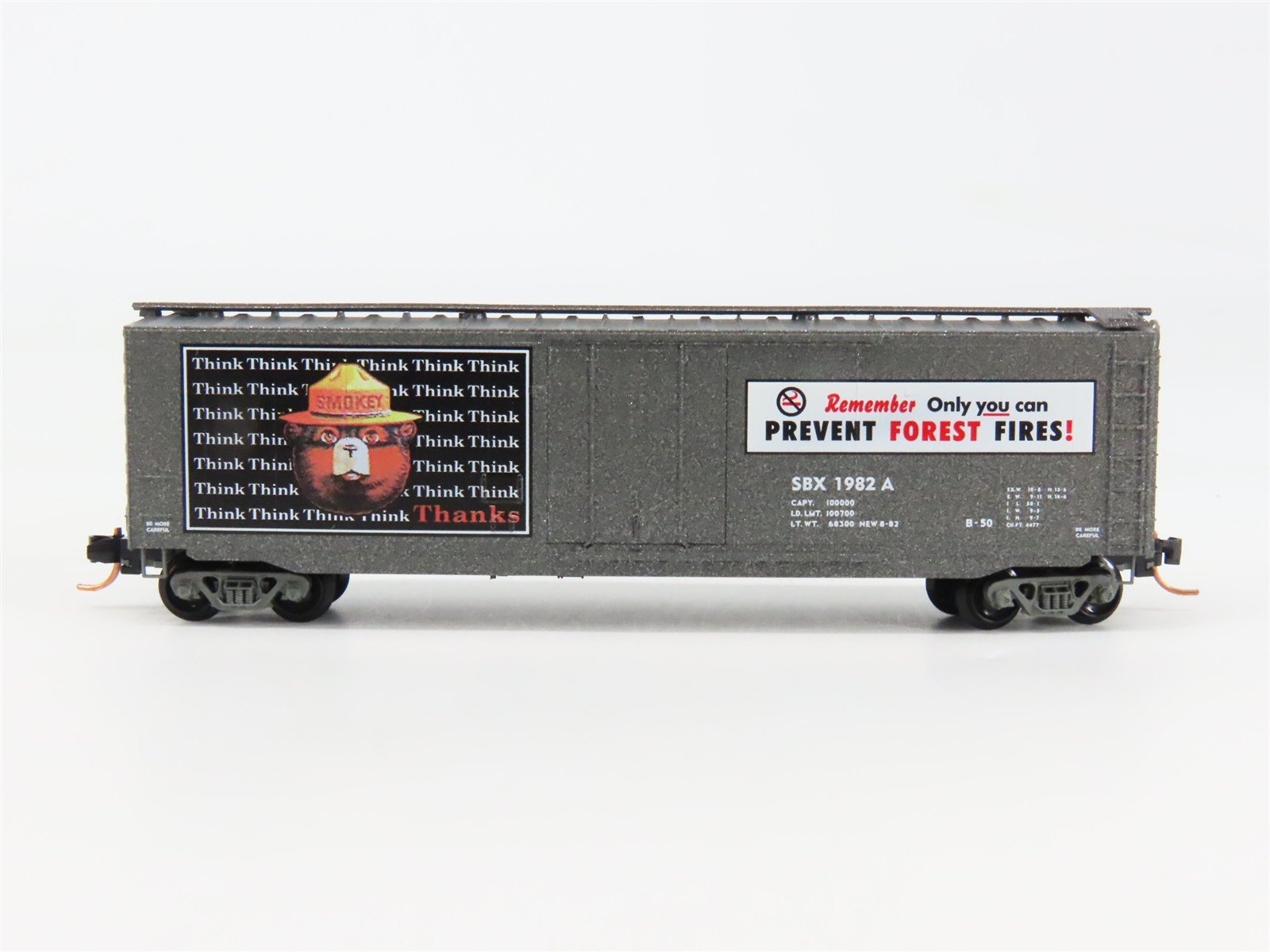 N Scale Micro-Trains 03200406 SBX Smokey Bear 50' Standard Plug Door Box Car RTR