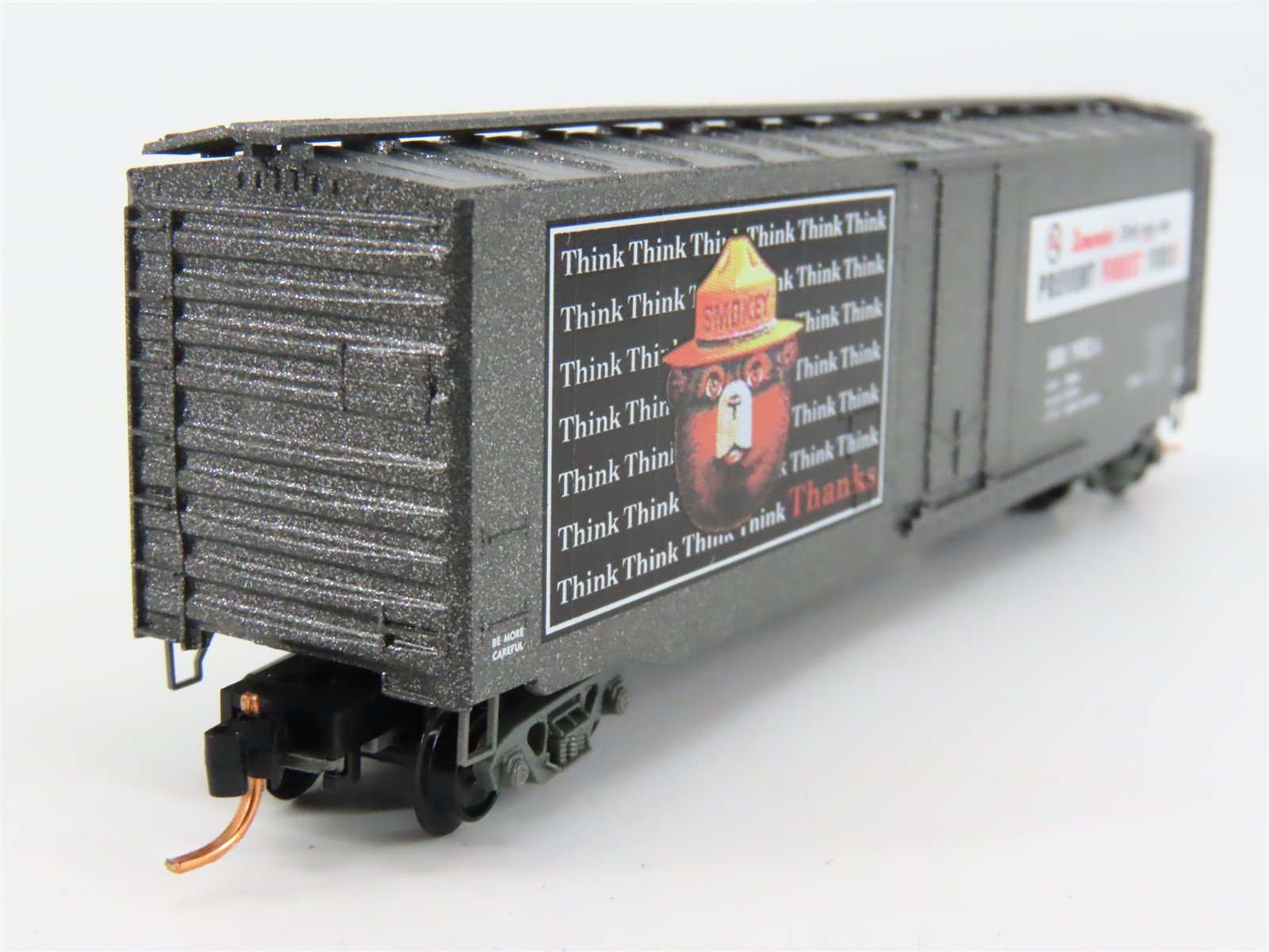 N Scale Micro-Trains 03200406 SBX Smokey Bear 50' Standard Plug Door Box Car RTR