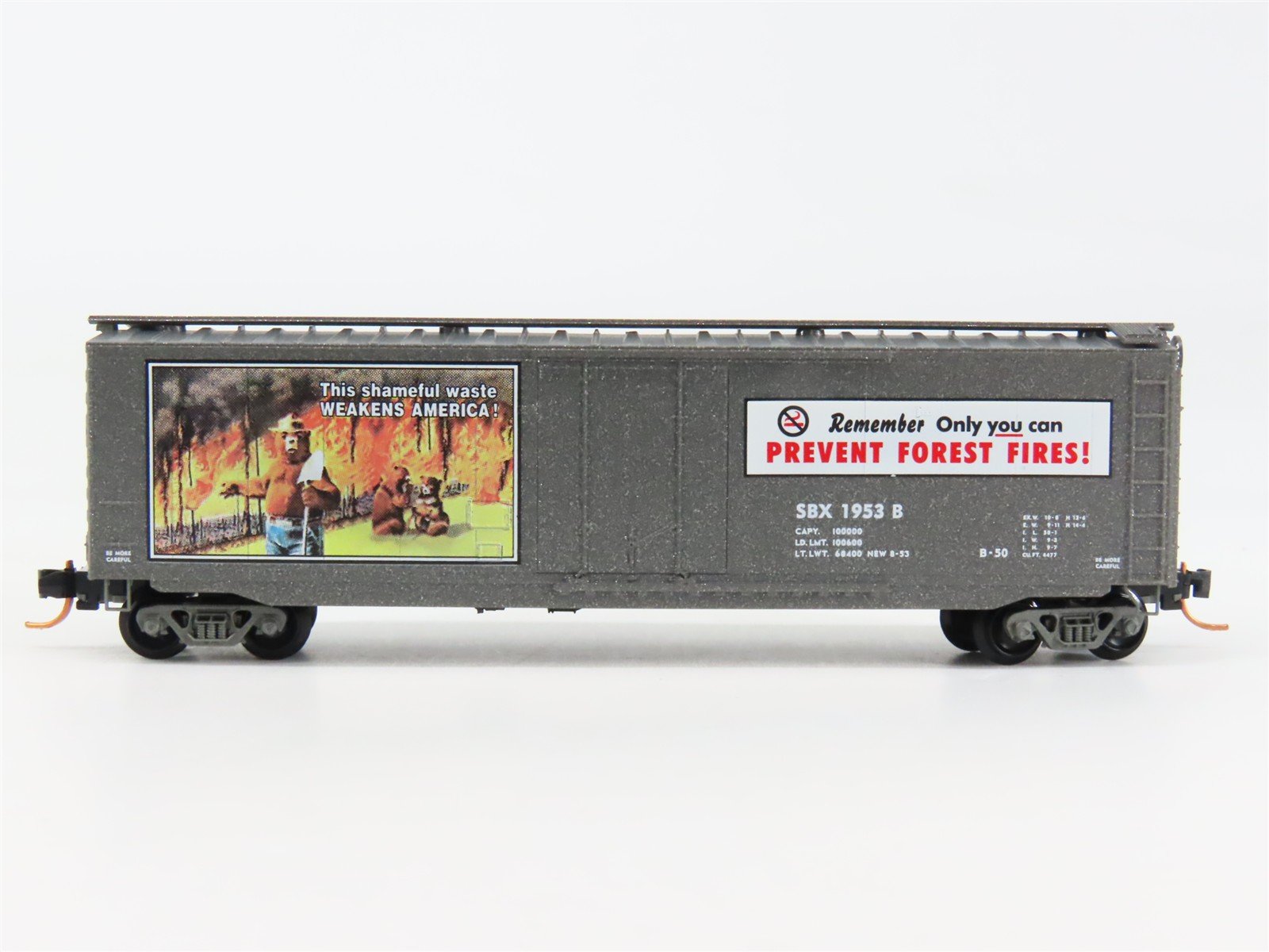 N Scale Micro-Trains 03200403 SBX Smokey Bear 50' Box Car 1953 B RTR
