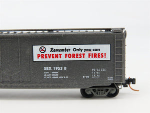 N Scale Micro-Trains 03200403 SBX Smokey Bear 50' Plug Door Box Car 1953 B RTR