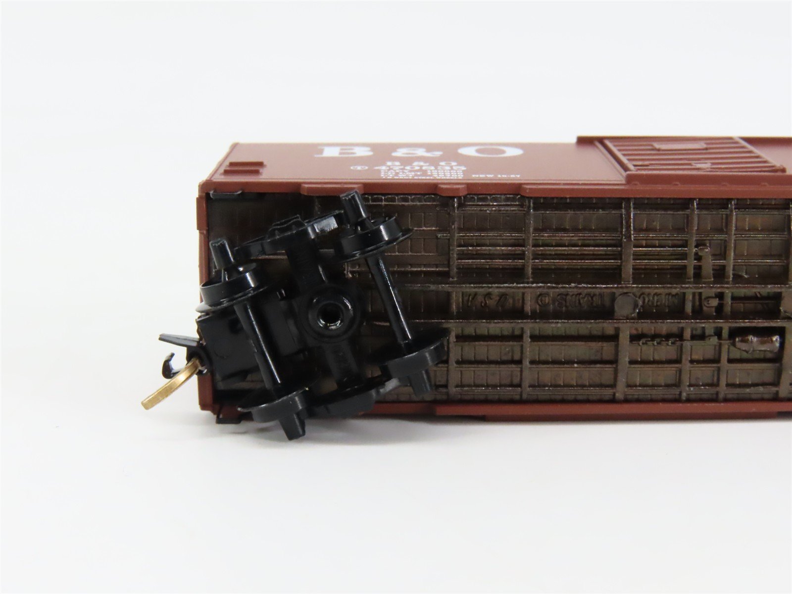 N Scale Micro-Trains 20346/3 B&O Baltimore & Ohio 40' Box Car 470835 RTR