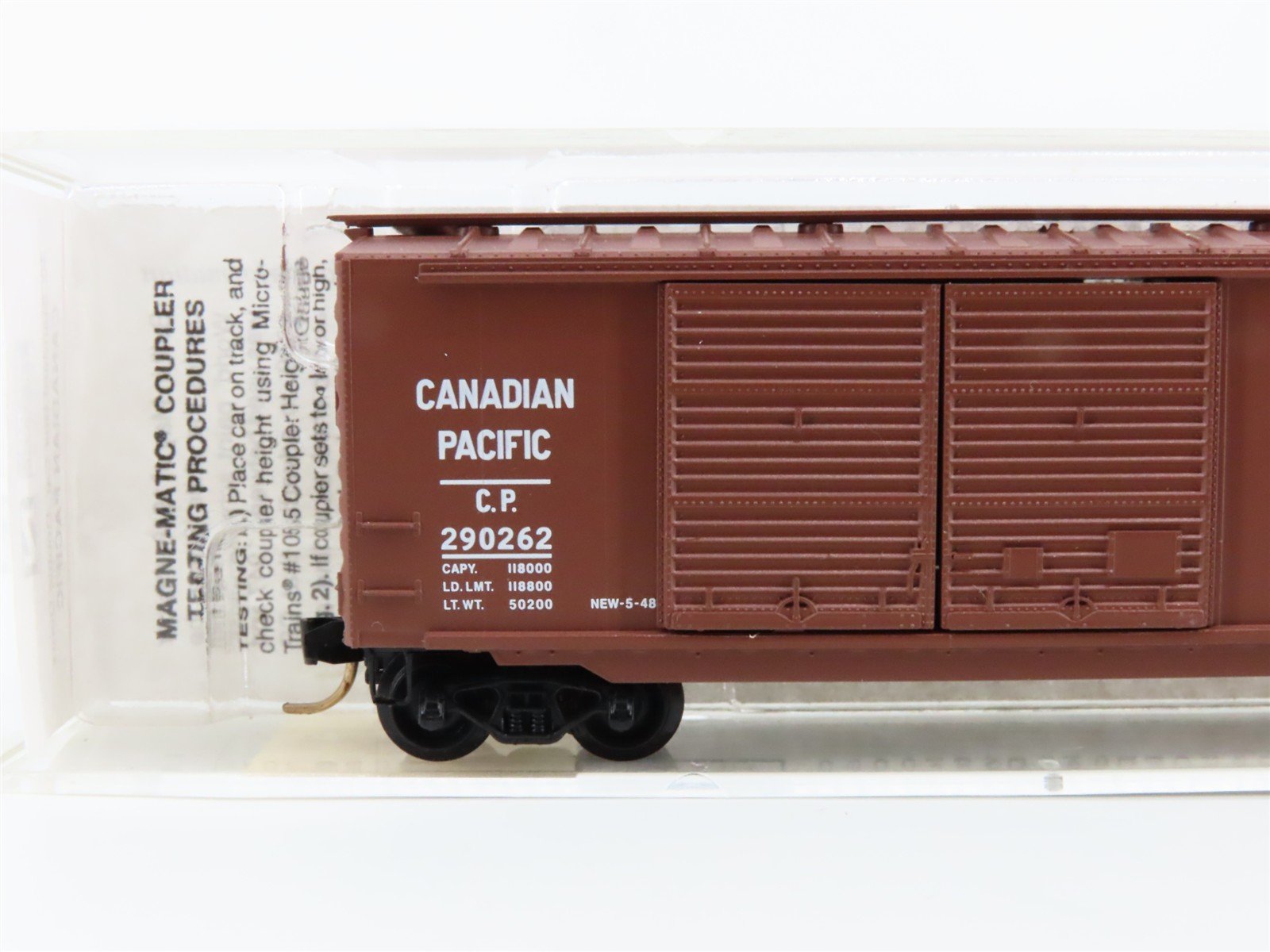 N Scale Micro-Trains 23140 CP Canadian Pacific 40' Box Car 290262 RTR